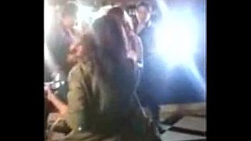 accidentally anushka sharma's boobs exposed during the shooting of bombay velvet